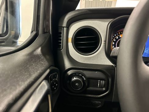 New 2026 Jeep Wrangler Sport S image 18