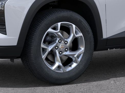 New 2026 Chevrolet Trax LS w/ LS Convenience Package FWD image 45