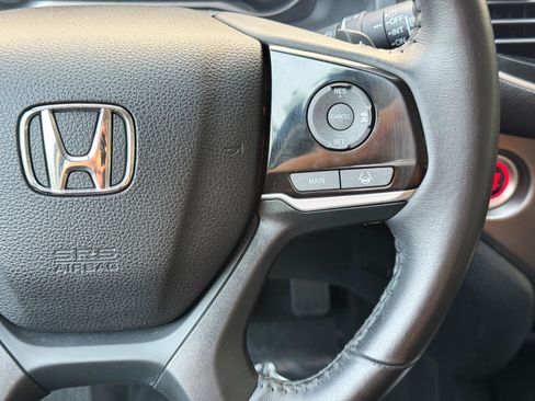 Used 2022 Honda Pilot EX-L image 22