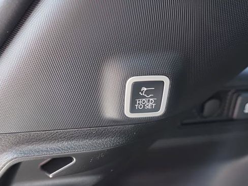 New 2026 Jeep Grand Cherokee Limited AWD/4WD image 12