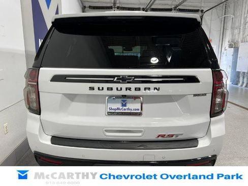Used 2024 Chevrolet Suburban RST w/ Luxury Package AWD/4WD image 6