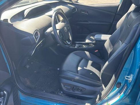 Certified 2022 Toyota Prius Prime XLE FWD image 8