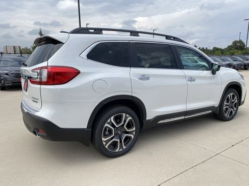 New 2025 Subaru Ascent Touring image 5