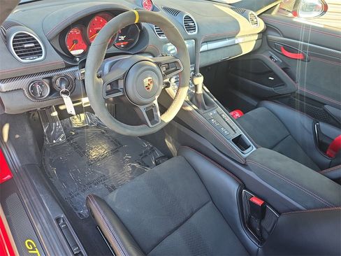 Used 2025 Porsche 718 Cayman GT4 RS image 4