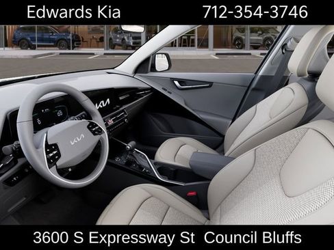 New 2026 Kia Niro EX FWD image 19