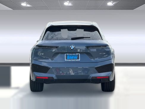 Used 2024 BMW iX xDrive50 w/ Sport Package AWD/4WD image 10
