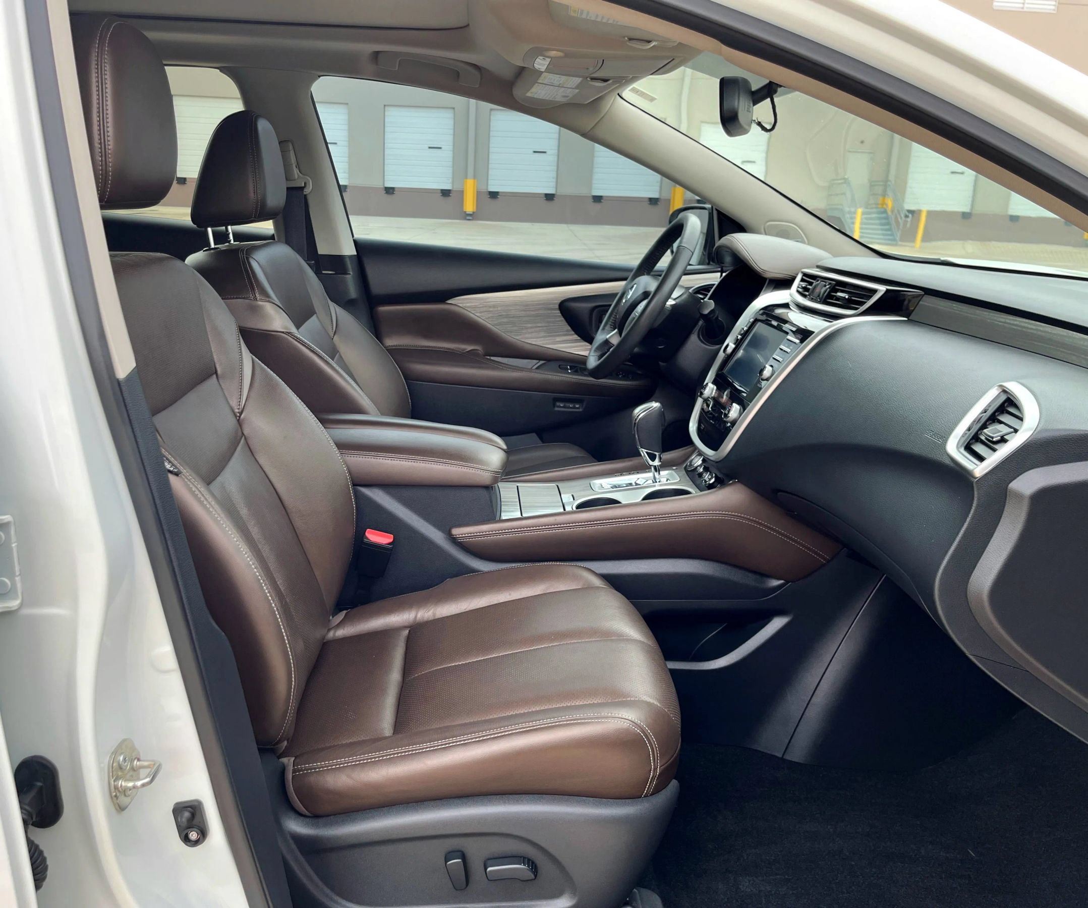 Used 2015 Nissan Murano Platinum w/ Platinum Technology Package AWD/4WD image 25
