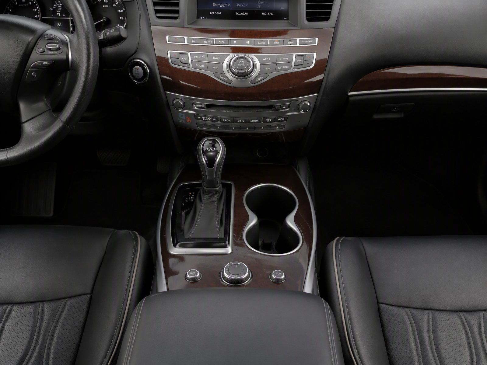 Used 2018 INFINITI QX60 Luxe w/ Deluxe Technology Package AWD/4WD image 19