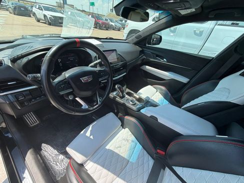 Used 2022 Cadillac CT4 V Blackwing w/ Driver Assist Package RWD image 18