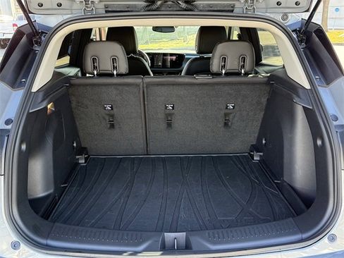 Used 2025 Buick Encore GX Avenir image 27