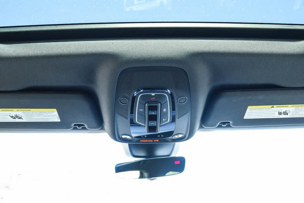 Used 2023 Audi e-tron S Prestige w/ Prestige Package AWD/4WD image 14
