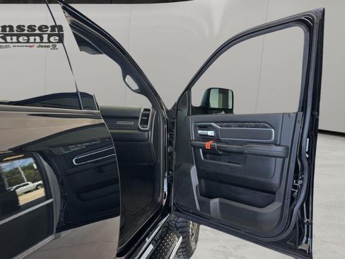 Used 2024 RAM 2500 Big Horn w/ Bed Utility Group AWD/4WD image 27