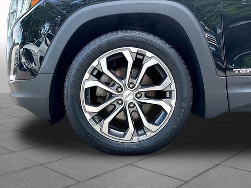 Used 2019 GMC Terrain SLT w/ Preferred Package AWD/4WD image 11
