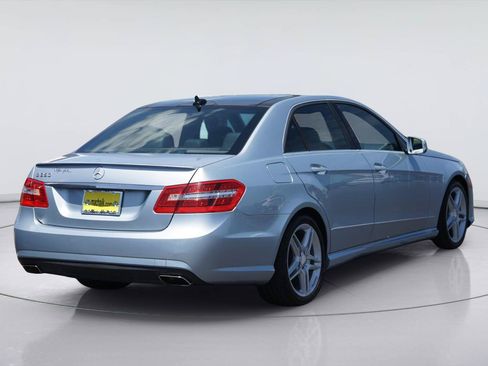 Used 2013 Mercedes-Benz E 350 Sedan image 6