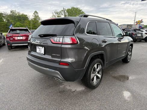 Used 2022 Jeep Cherokee Limited AWD/4WD image 14