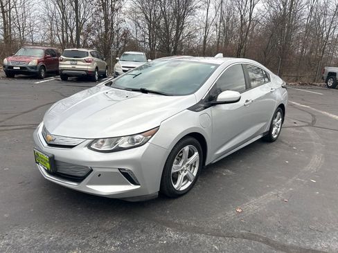 Used 2018 Chevrolet Volt LT w/ Comfort Package image 3