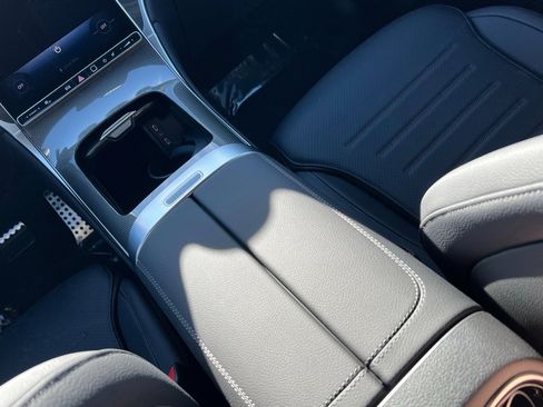 New 2026 Mercedes-Benz GLC 300 4MATIC image 14