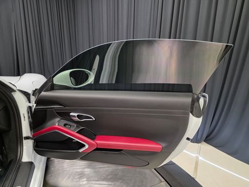 Used 2017 Porsche 718 Cayman image 29