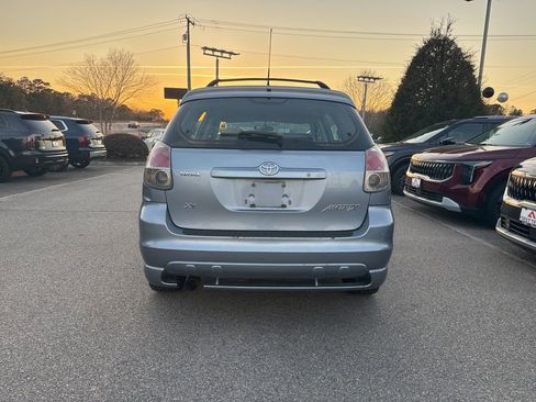 Used 2006 Toyota Matrix image 4