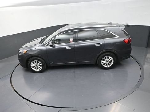 Used 2019 Kia Sorento AWD w/ LX Convenience Package image 15