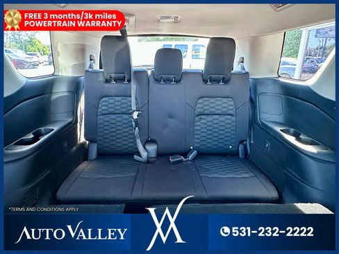 Used 2024 Nissan Pathfinder S image 35