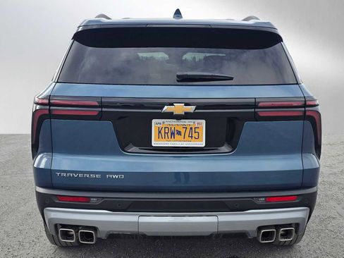Certified 2026 Chevrolet Traverse LT AWD/4WD image 4