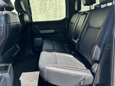 Used 2025 Ford F350 Lariat w/ Lariat Ultimate Package AWD/4WD image 22