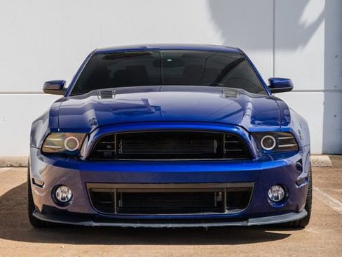 Used 2014 Ford Mustang GT Premium w/ Comfort Package image 13