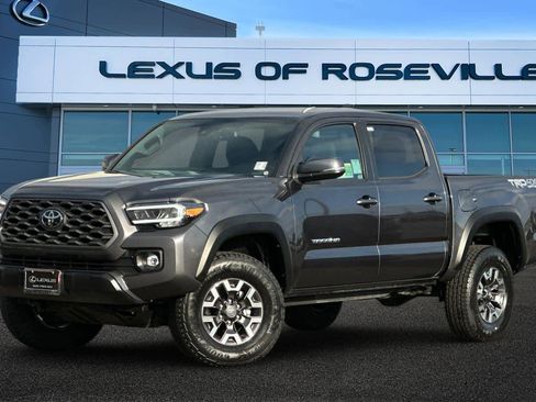 Used 2022 Toyota Tacoma TRD Off-Road w/ Technology Package image 1