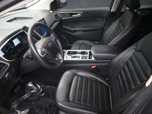 Used 2021 Ford Edge SEL w/ Convenience Package image 17