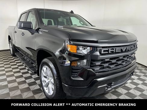 Used 2025 Chevrolet Silverado 1500 Custom AWD/4WD image 7