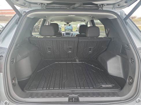 Used 2024 Chevrolet Equinox LT w/ LPO, Floor Liner Package image 12