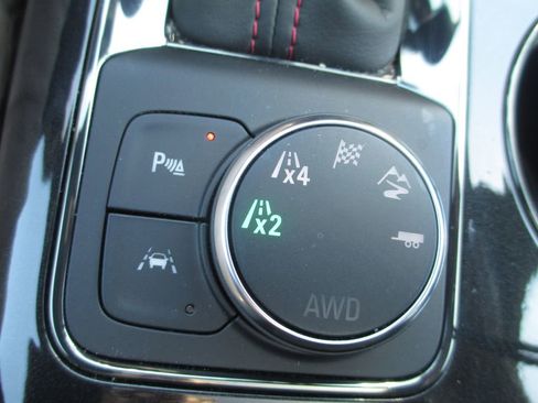 Used 2024 Chevrolet Blazer RS w/ Driver Confidence II Package AWD/4WD image 26