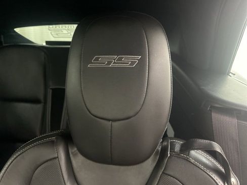 Used 2011 Chevrolet Camaro SS w/ RS Package image 17