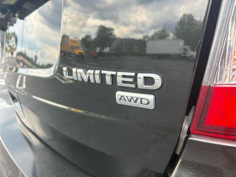 Used 2013 Ford Edge Limited AWD/4WD image 24