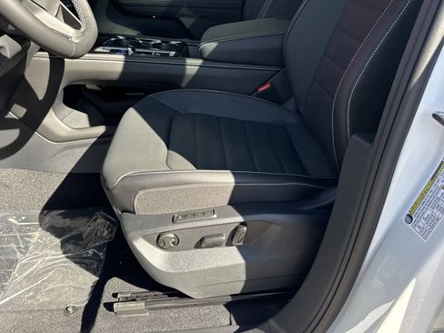 New 2026 Volkswagen Atlas Cross Sport SEL image 14