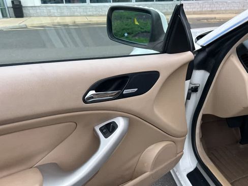 Used 2004 BMW 325Ci Coupe image 14