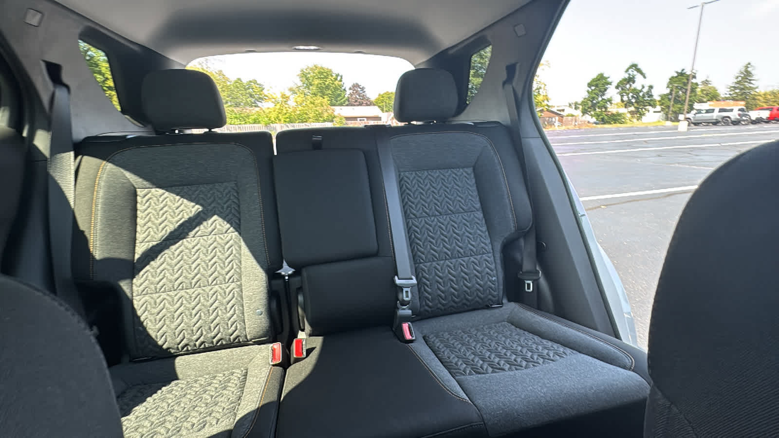 Certified 2024 Chevrolet Equinox LT FWD image 23