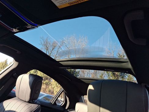 Used 2022 Mercedes-Benz S 500 S 500 image 10