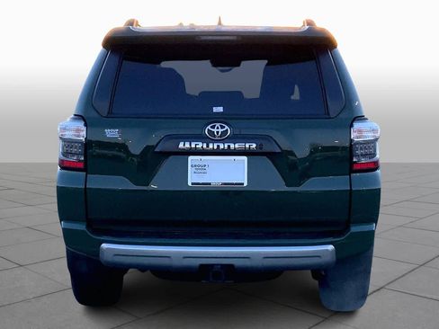 Used 2022 Toyota 4Runner TRD Off-Road Premium w/ Moonroof Package AWD/4WD image 5