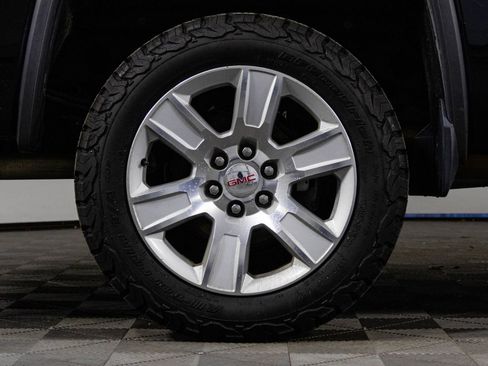 Used 2016 GMC Sierra 1500 SLE w/ SLE Value Package image 28