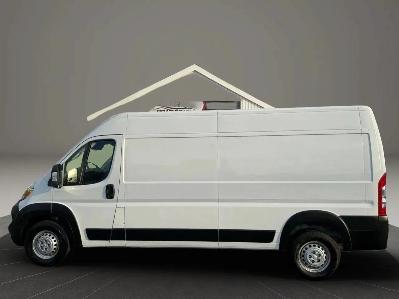 Used 2025 RAM ProMaster 2500 w/ Convenience Group FWD image 10