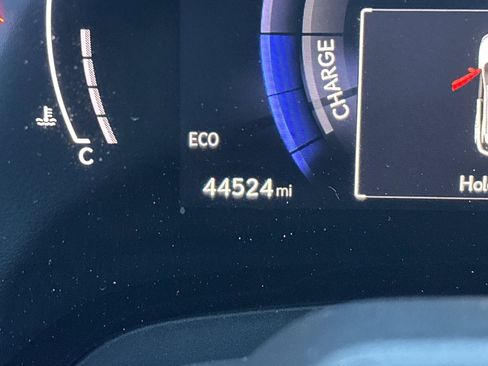 Used 2023 Lexus RX 500h F Sport image 36