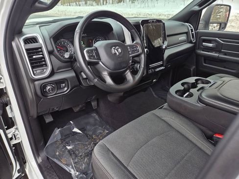 Used 2024 RAM 2500 Big Horn w/ Night Edition image 13