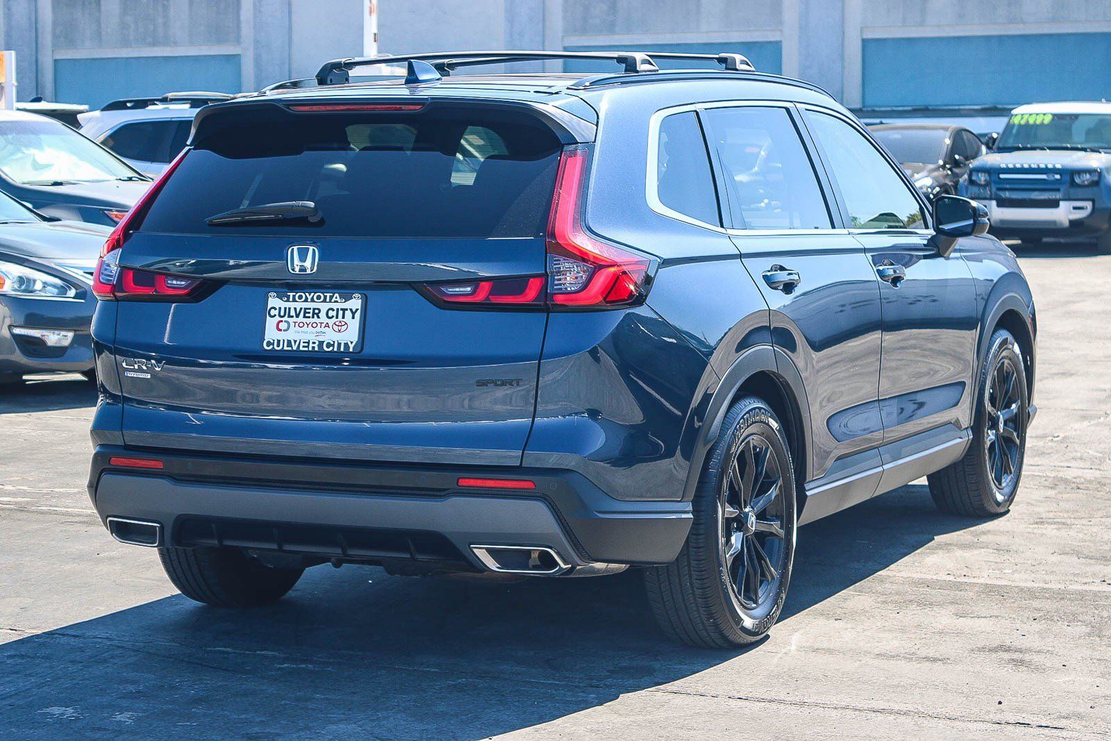 Used 2025 Honda CR-V Sport-L image 9