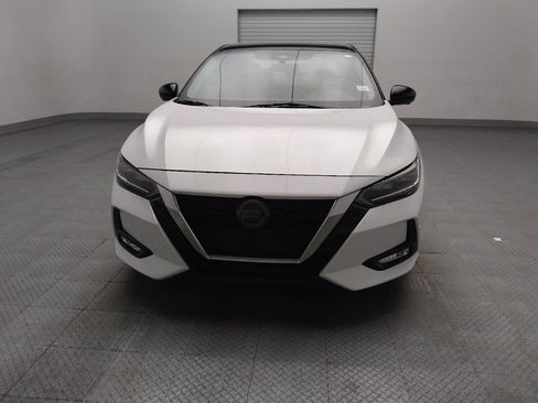 Used 2022 Nissan Sentra SR w/ SR Premium Package FWD image 15