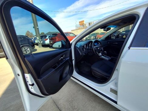 Used 2012 Chevrolet Cruze Eco image 13