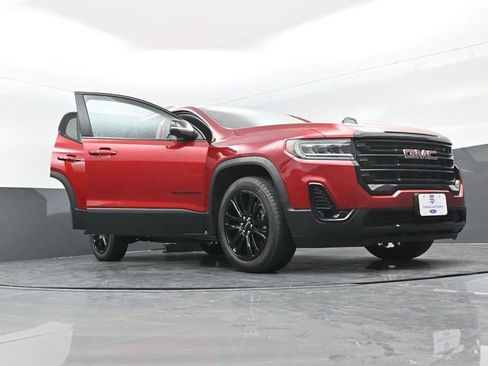 Used 2023 GMC Acadia SLT w/ Elevation Edition image 23