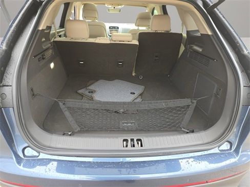 Used 2019 Lincoln Nautilus Reserve image 28