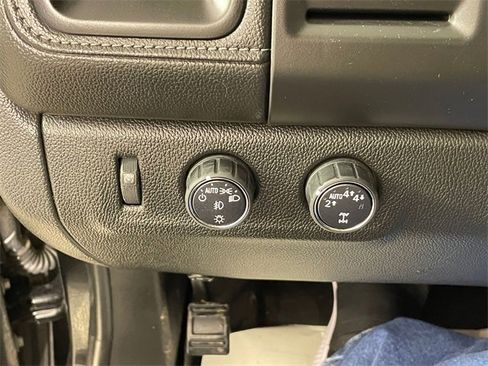 Used 2017 GMC Canyon SLE image 15